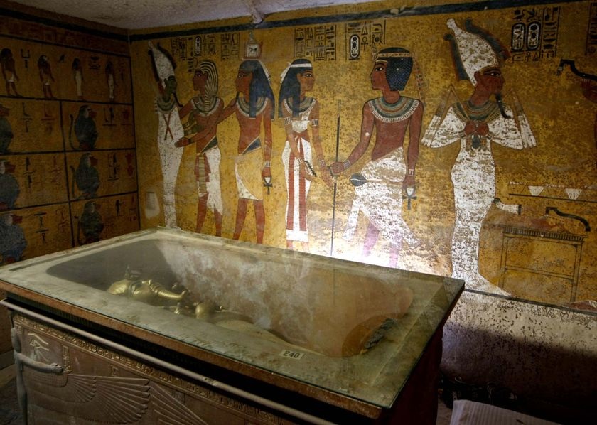 Image result for pharaoh buried in pyramid